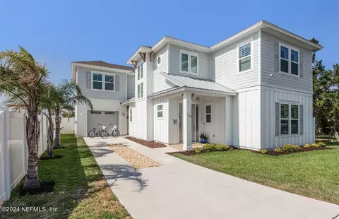 310 Pine St, Neptune Beach, FL 32266