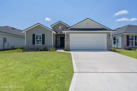 8527 Helmsley Blvd, Jacksonville, FL 32219