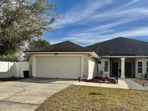 3809 Julia Marie Dr, Jacksonville, FL 32210