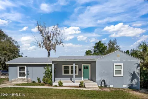 2024 St Johns Ave, Palatka, FL 32177