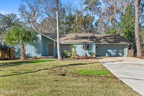 10858 Scott Mill Rd, Jacksonville, FL 32223