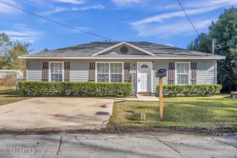 99 Monterey Blvd, Baldwin, FL 32234