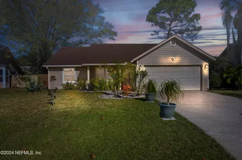 8443 Moss Pointe Trl N, Jacksonville, FL 32244