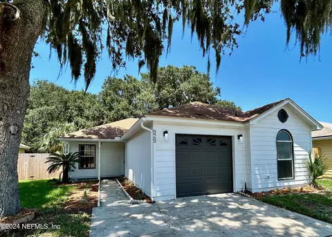 929 Majestic Cypress Dr N, Jacksonville, FL 32233