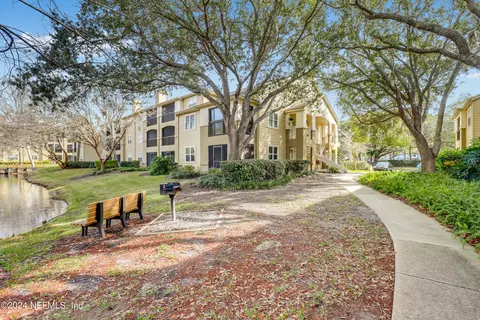27 Arbor Club Dr #102, Ponte Vedra Beach, FL 32082