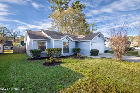 11766 Kingfisher Ln E, Jacksonville, FL 32218