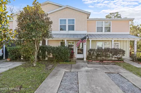 22 Stanley Rd, Atlantic Beach, FL 32233