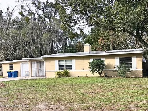 5431 River Forest Dr, Jacksonville, FL 32211