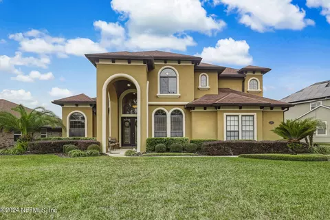 12493 Dewhurst Cir, Jacksonville, FL 32218