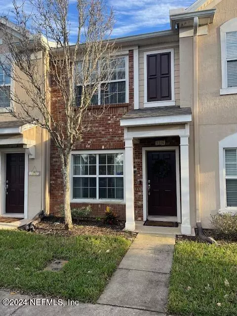 8104 Summer Bay Ct, Jacksonville, FL 32256
