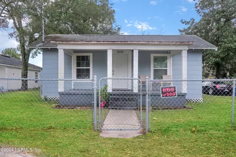8308 Berry Ave, Jacksonville, FL 32211