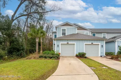 294 Aralia Ln, Jacksonville, FL 32216