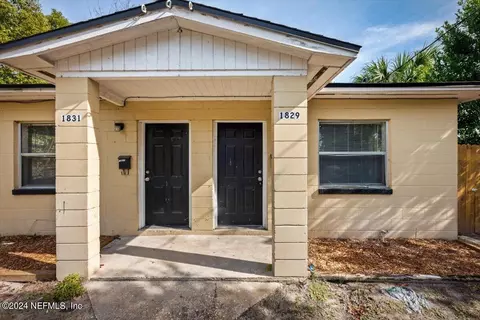 1829 Lambert St, Jacksonville, FL 32206