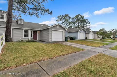 2476 Spring Vale Rd, Jacksonville, FL 32246