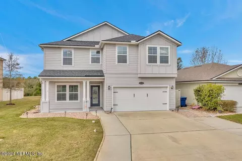 2648 Salt Lake Dr, Jacksonville, FL 32211