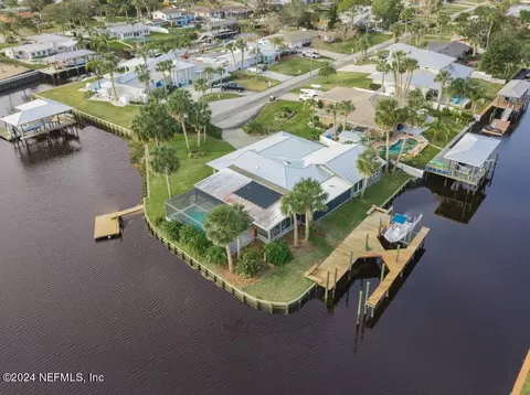 14645 Lagoon Dr, Jacksonville, FL 32250