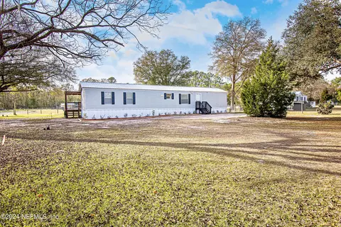 6690 E Andrews St, Glen Saint Mary, FL 32040