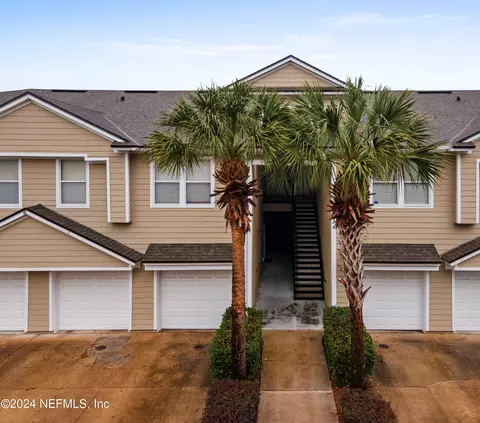 7054 Snowy Canyon Dr #103, Jacksonville, FL 32256
