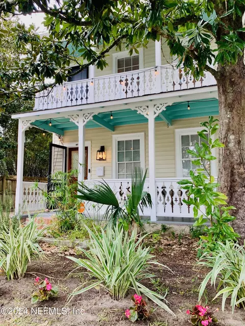 47 Abbott St, Saint Augustine, FL 32084