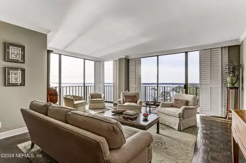 2970 St Johns Ave #11E, Jacksonville, FL 32205