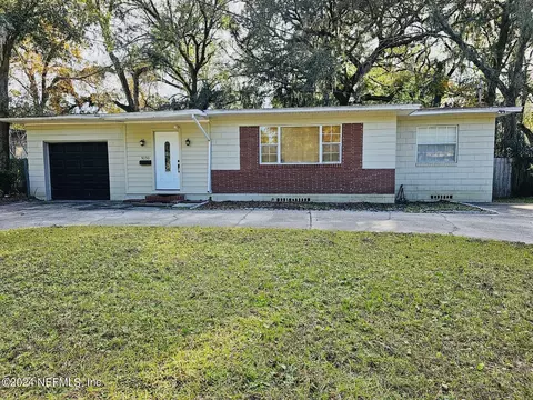 5050 Sharon Ter, Jacksonville, FL 32207