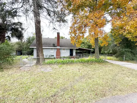9038 Jefferson Ave, Jacksonville, FL 32208
