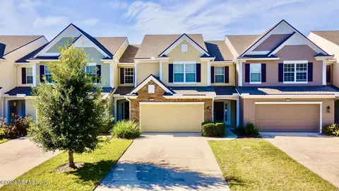 6264 Autumn Berry Cir, Jacksonville, FL 32258