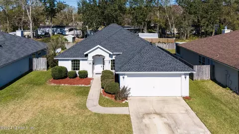 1780 Northglen Cir, Middleburg, FL 32068