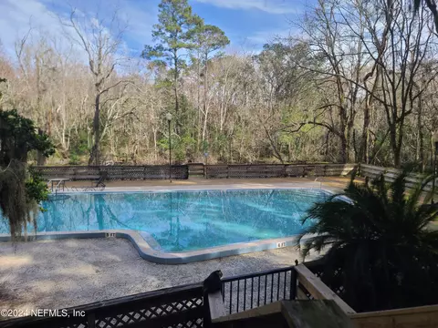 1604 Arcadia Dr #203, Jacksonville, FL 32207