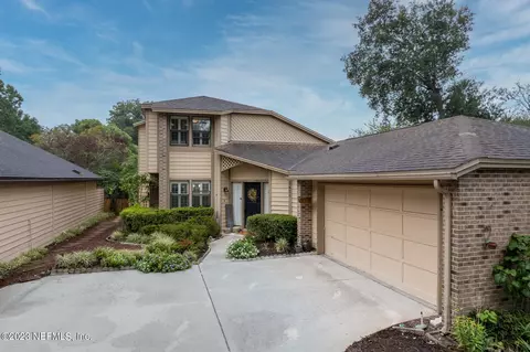 3628 Marsh Creek Dr, Jacksonville, FL 32277