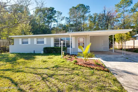 2042 Monteau Dr, Jacksonville, FL 32210