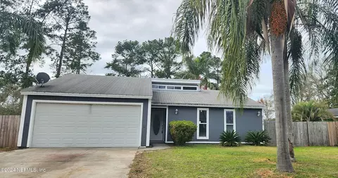 3172 Vine St, Orange Park, FL 32065