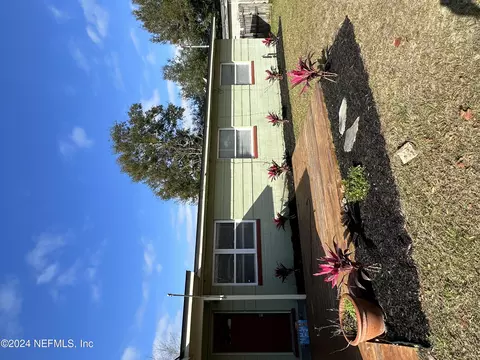 11524 Harlan Dr, Jacksonville, FL 32218