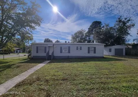 5826 Jason Dr, Jacksonville, FL 32244