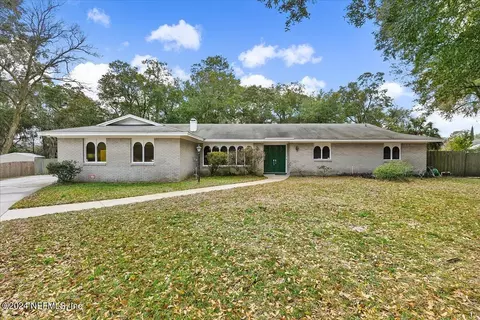 3733 Cove Ct, Jacksonville, FL 32277