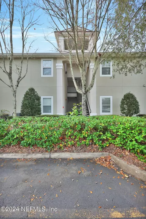 6112 Maggies Cir #102, Jacksonville, FL 32244