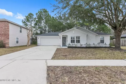6903 Kettle Creek Dr, Jacksonville, FL 32222