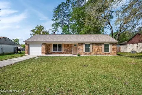 1682 Donna Dr, Middleburg, FL 32068
