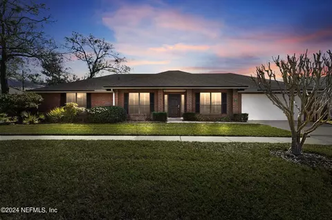 4454 Kincardine Dr, Jacksonville, FL 32257