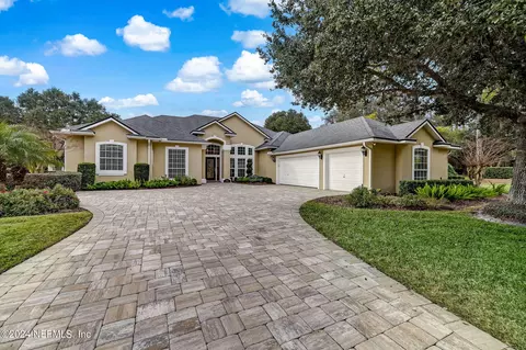 9902 Blakeford Mill Rd, Jacksonville, FL 32256