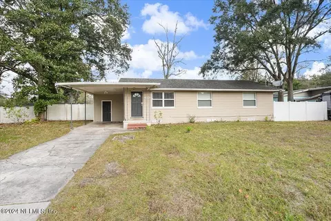 8233 Circle St S St S, Jacksonville, FL 32216