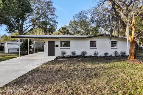 2630 Guerad Dr E, Jacksonville, FL 32210