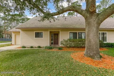 4101 Rollingwood Ct, Jacksonville, FL 32257
