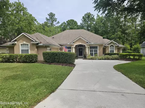 1624 Misty Lake Dr, Fleming Island, FL 32003