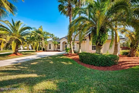 516 Basswood Ct, Saint Johns, FL 32259