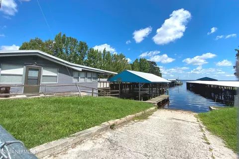 213 Trout Trl, Crescent City, FL 32112