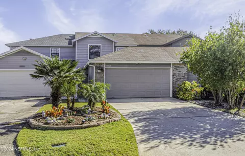 11045 Mill Pond Ct, Jacksonville, FL 32257