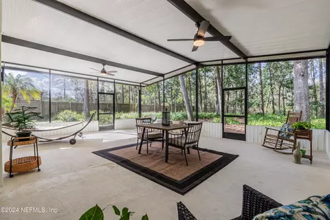 553 Nassau Ct, Fleming Island, FL 32003