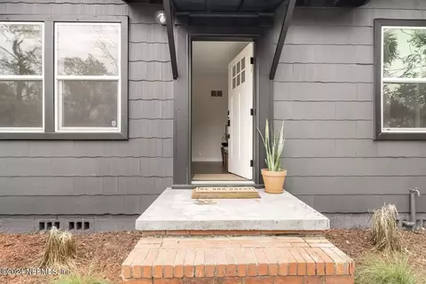 1421 Dakar St, Jacksonville, FL 32205