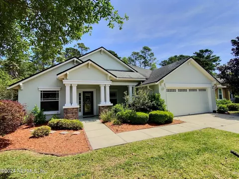 13701 Devan Lee Dr N, Jacksonville, FL 32226